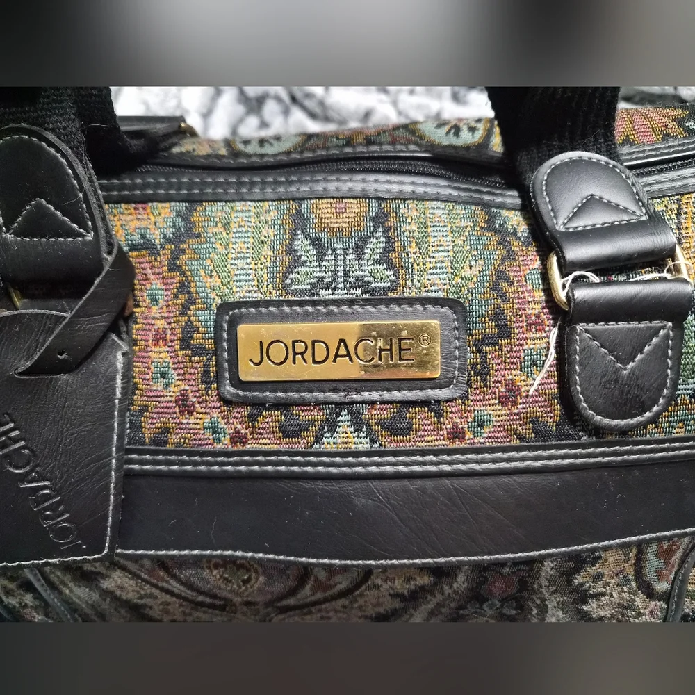 Vintage Jordache Tapestry Multicolor Womans Duffel Bag Overnight Bag Never Used